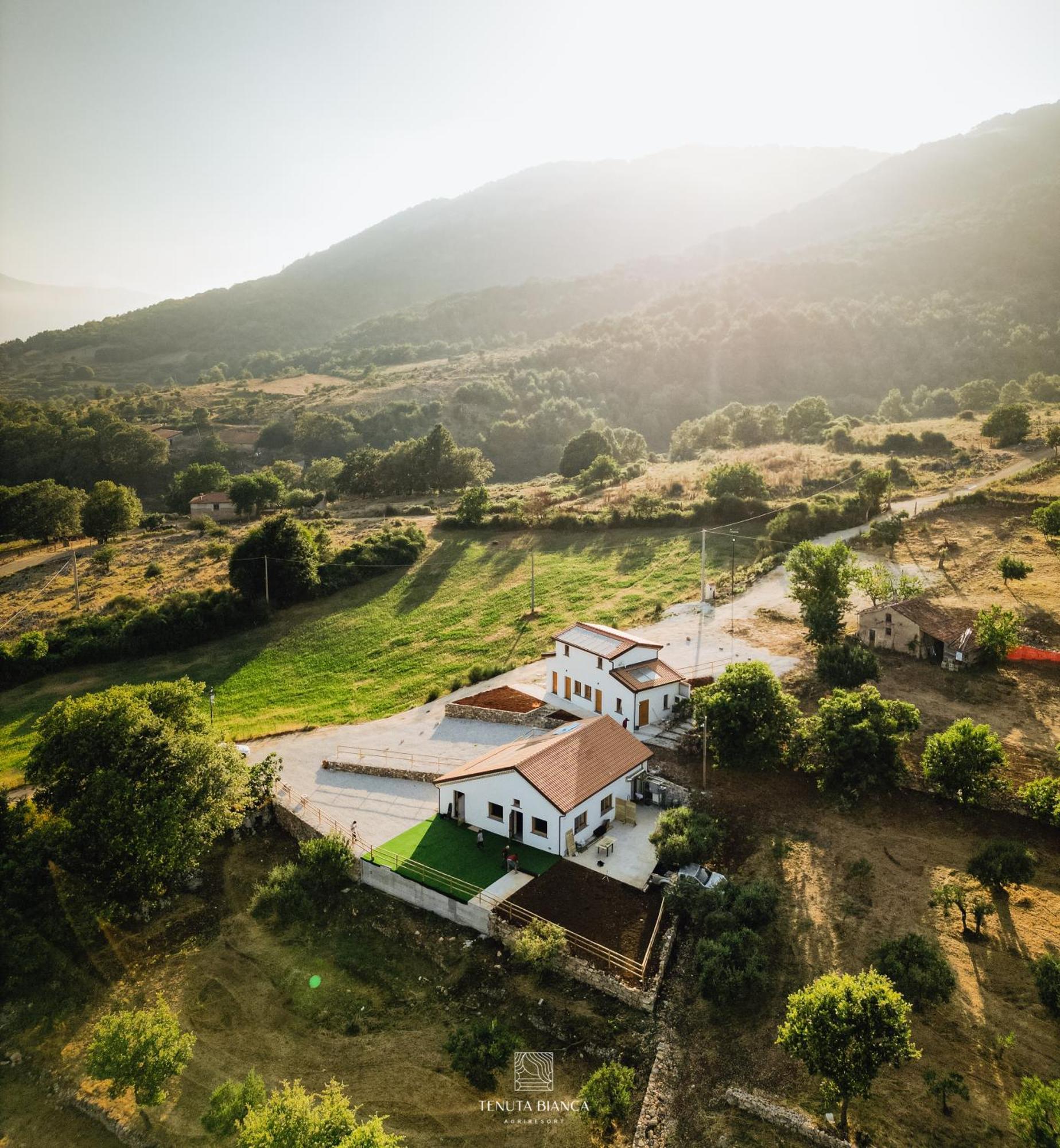 Tenuta Bianca Agriresort Sanza Buitenkant foto
