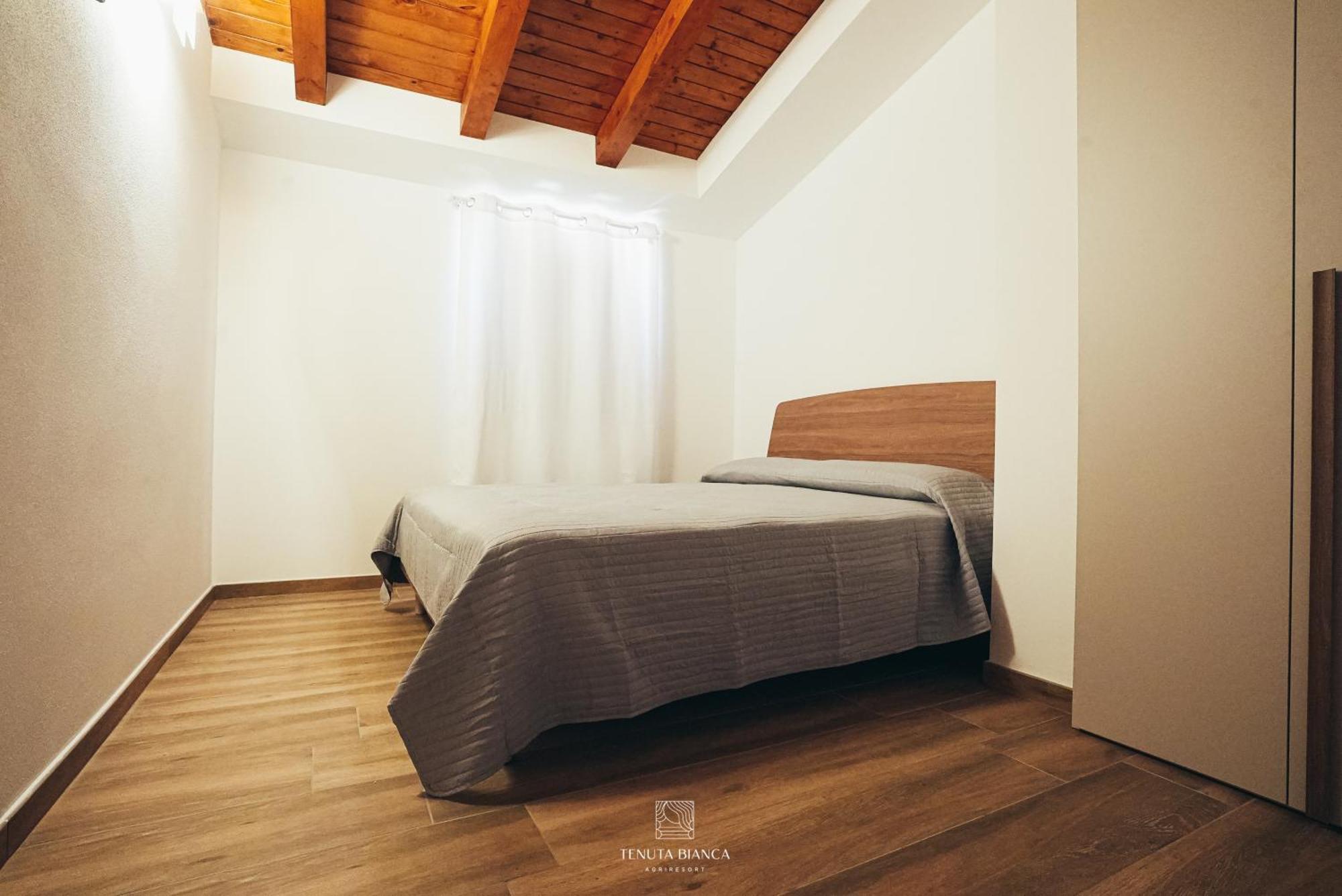 Tenuta Bianca Agriresort Sanza Buitenkant foto
